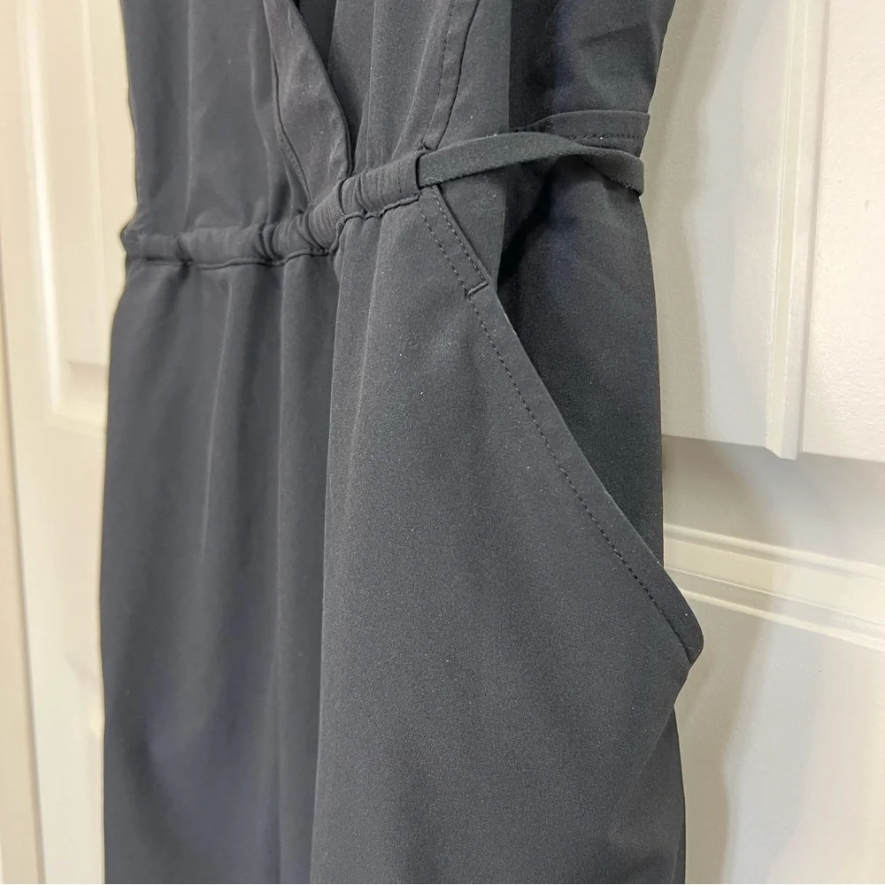 Athleta Womens Marlow Featherweight Stretch Romper in Black, Size XS - Picture 5 of 8